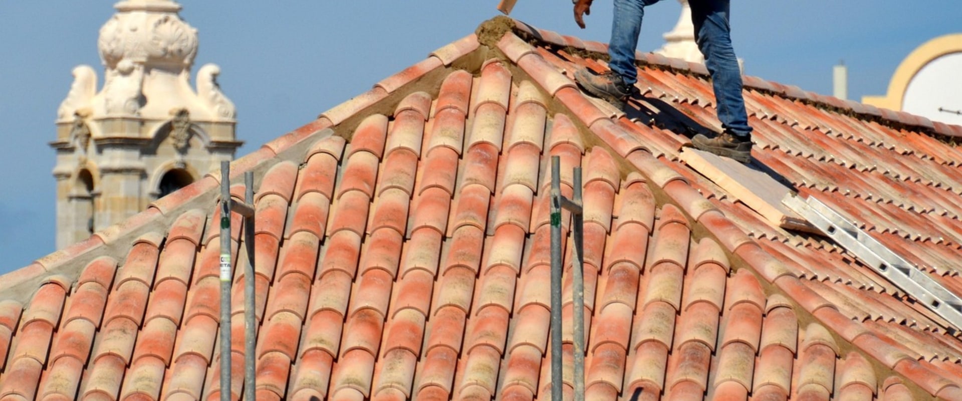 Why Timely Roof Repair Matters During Home Renovation In Los Angeles