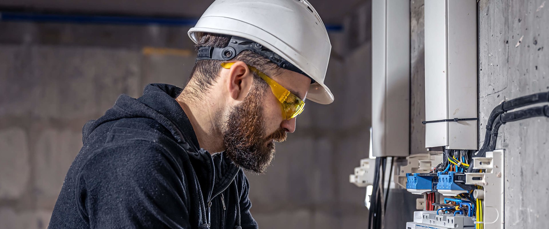 Why Every Home Renovation In Bend, OR, Needs A Skilled Residential Electrician