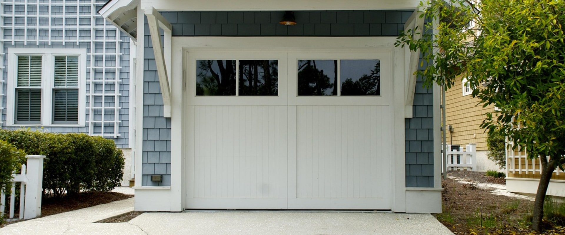 Seamless Garage Door Installation in Castle Rock